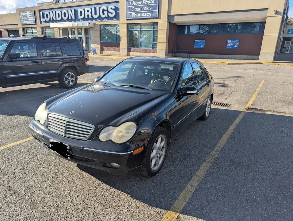 2005 Mercedes-Benz W203 C-Class - Image 2 of 16