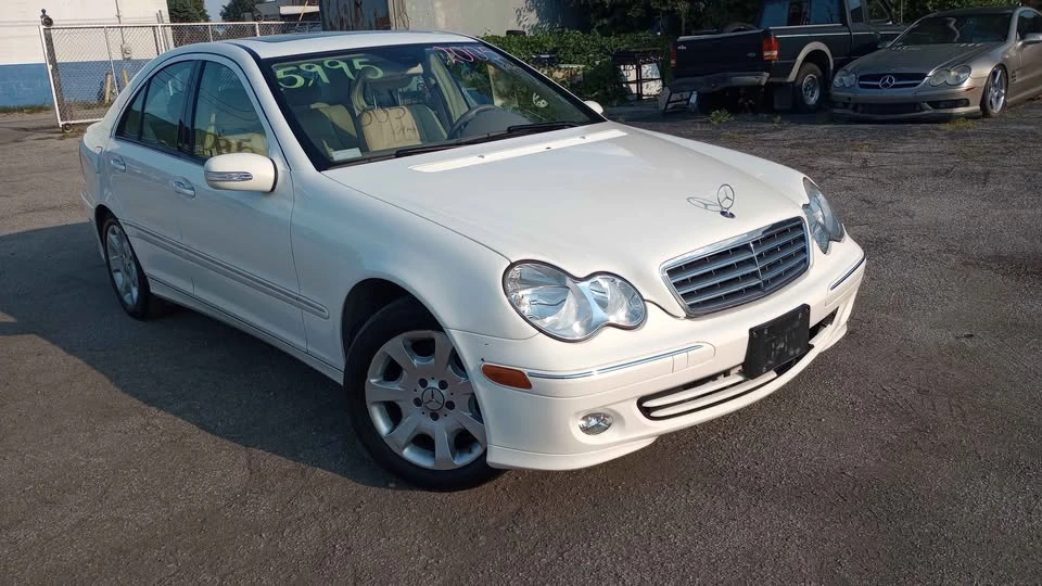 2005 Mercedes-Benz W203 C-Class - Image 2 of 12