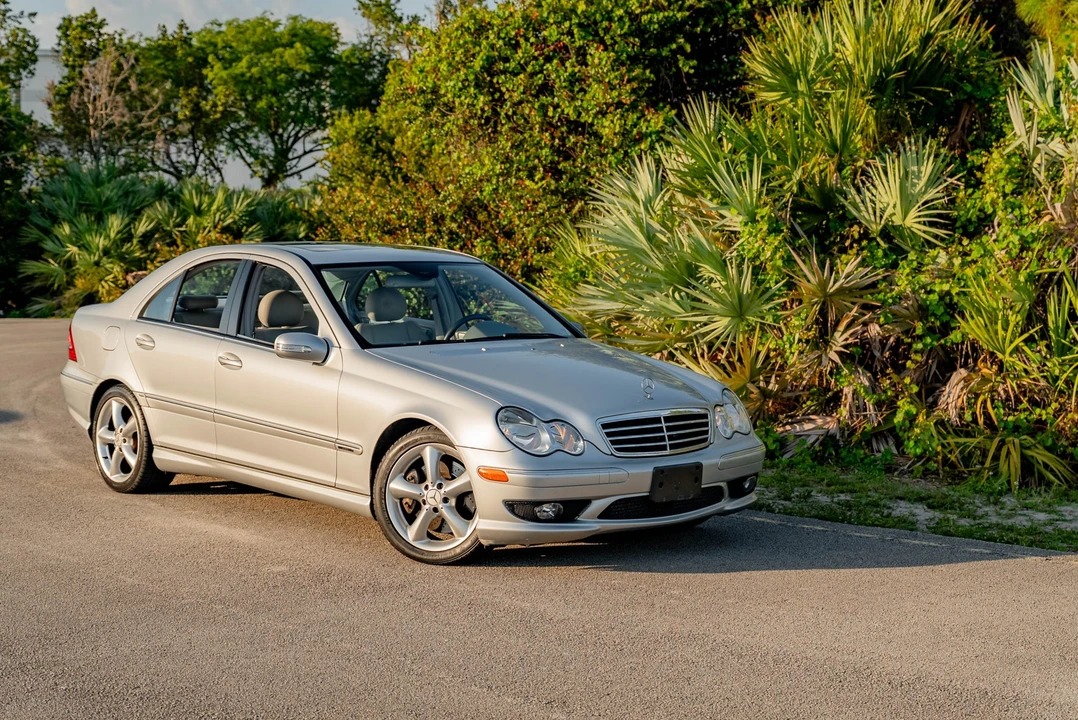2005 Mercedes-Benz W203 C-Class - Image 12 of 31