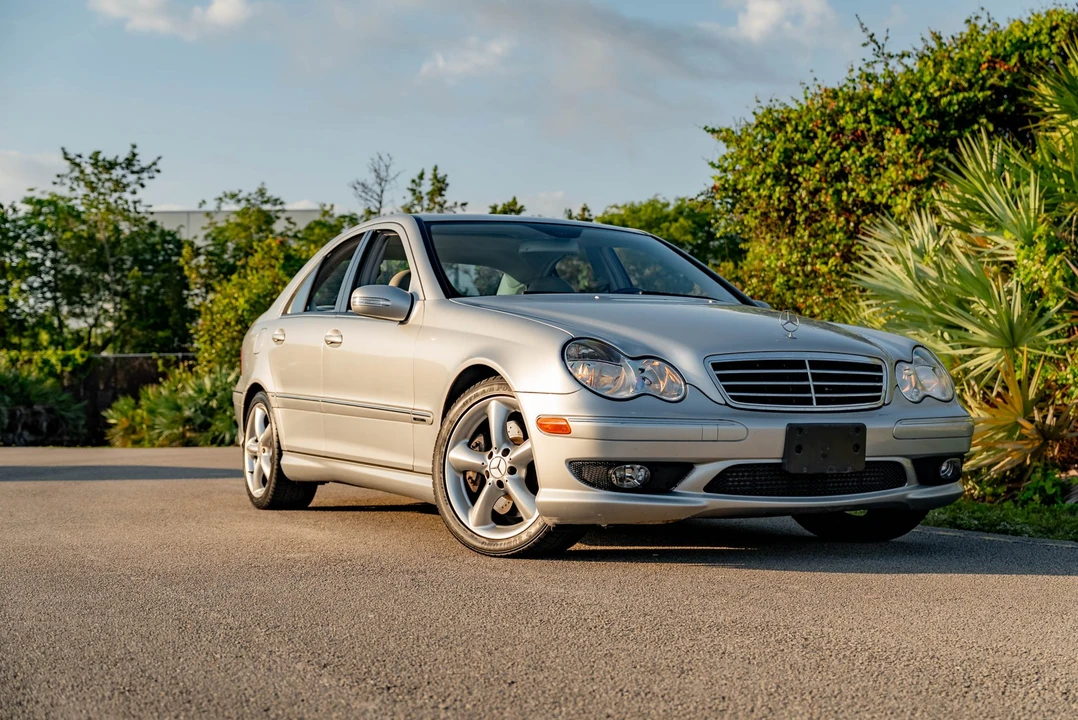 2005 Mercedes-Benz W203 C-Class - Image 14 of 31