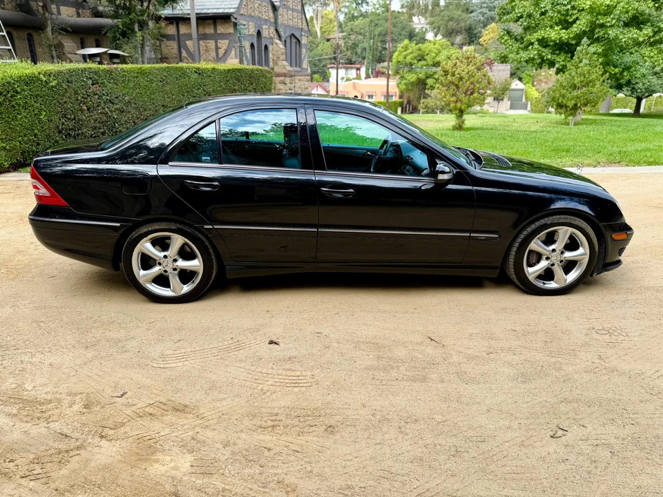 2005 Mercedes-Benz W203 C-Class - Image 27 of 31