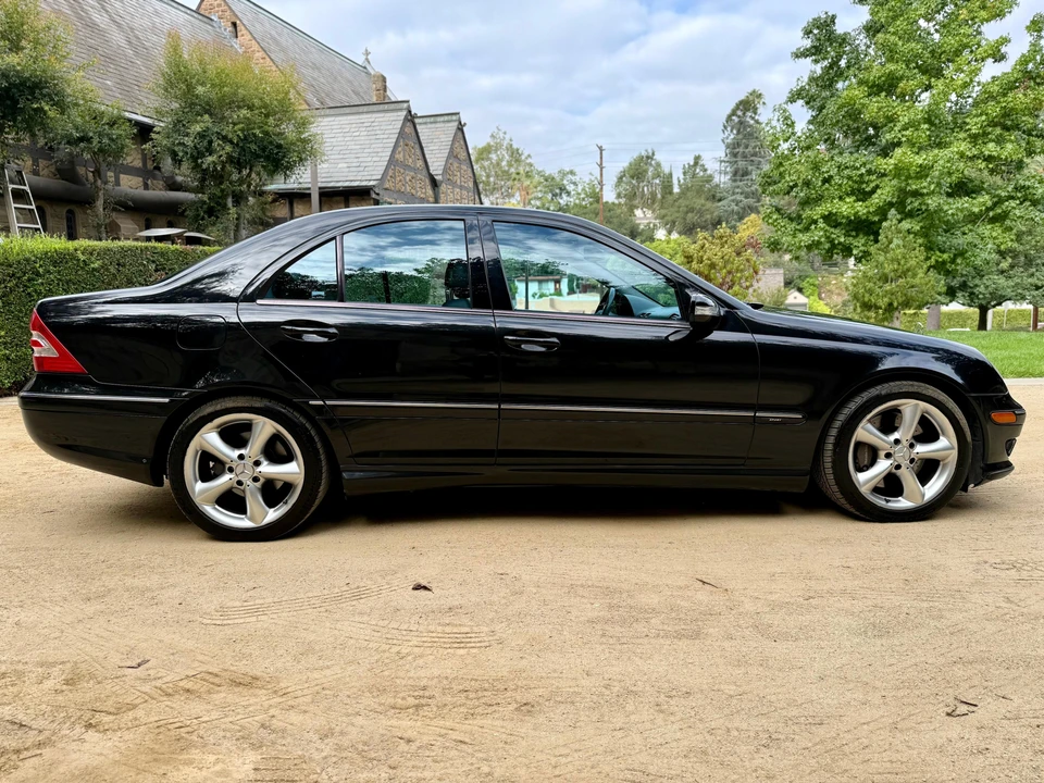 2005 Mercedes-Benz W203 C-Class - Image 28 of 31