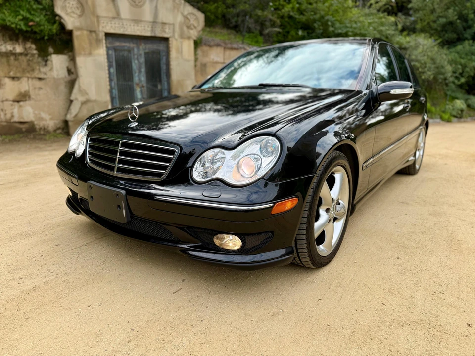 2005 Mercedes-Benz W203 C-Class - Image 11 of 31