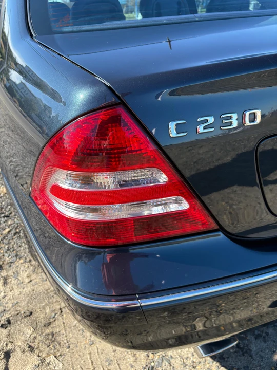 2005 Mercedes-Benz W203 C-Class - Image 29 of 31