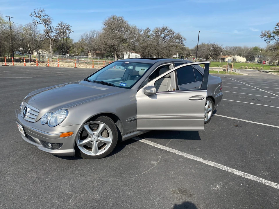 2005 Mercedes-Benz W203 C-Class - Image 18 of 31