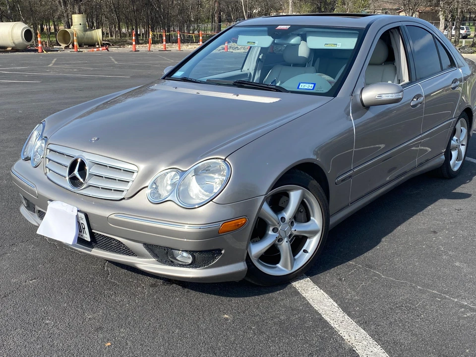 2005 Mercedes-Benz W203 C-Class - Image 8 of 31
