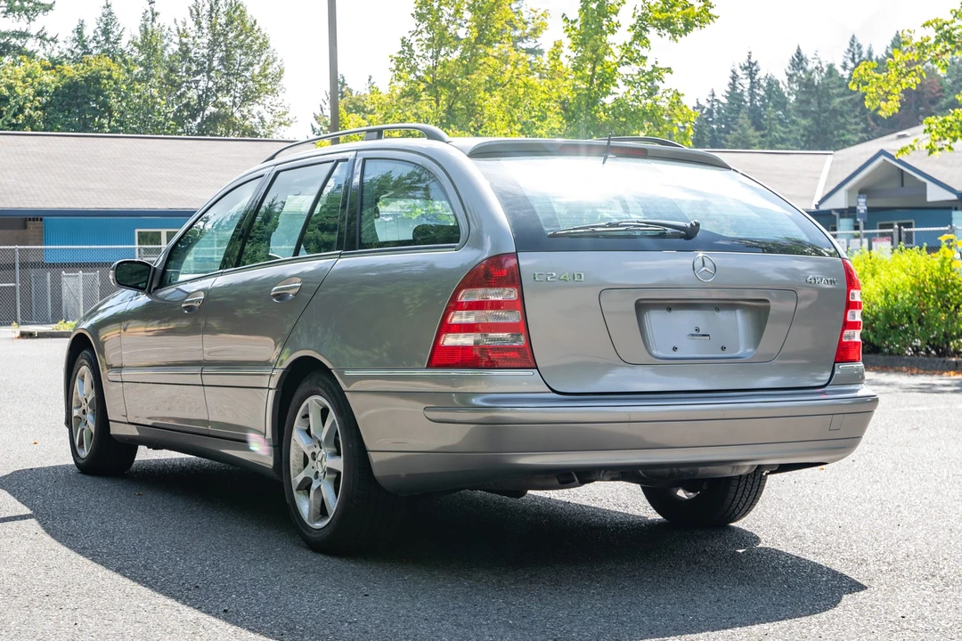 2005 Mercedes-Benz W203 C-Class - Image 10 of 31