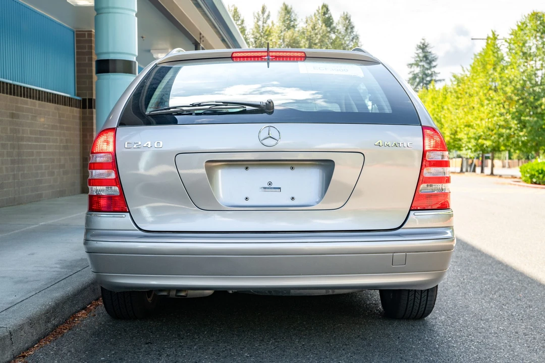 2005 Mercedes-Benz W203 C-Class - Image 12 of 31