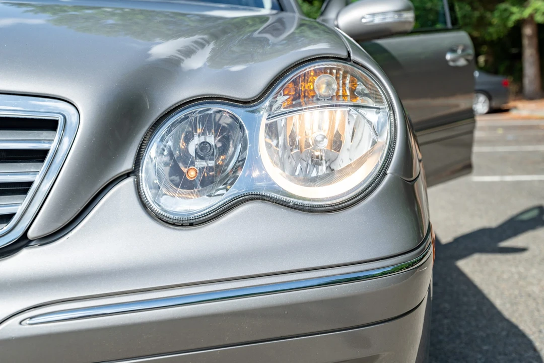 2005 Mercedes-Benz W203 C-Class - Image 17 of 31
