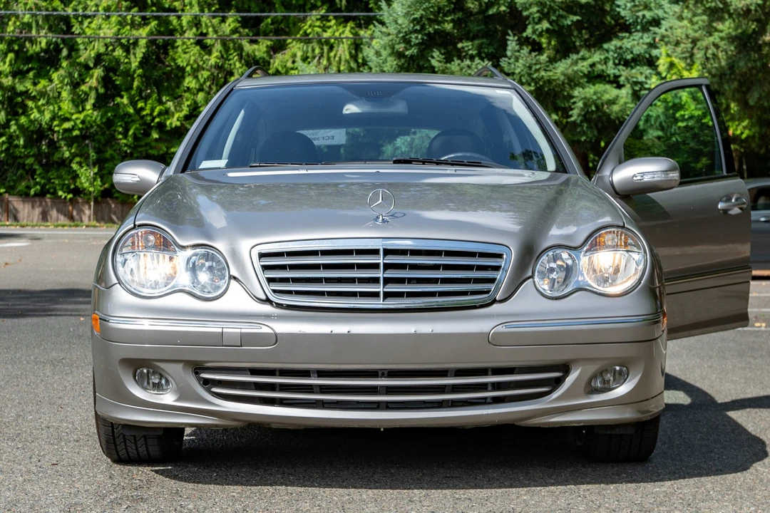 2005 Mercedes-Benz W203 C-Class - Image 3 of 31