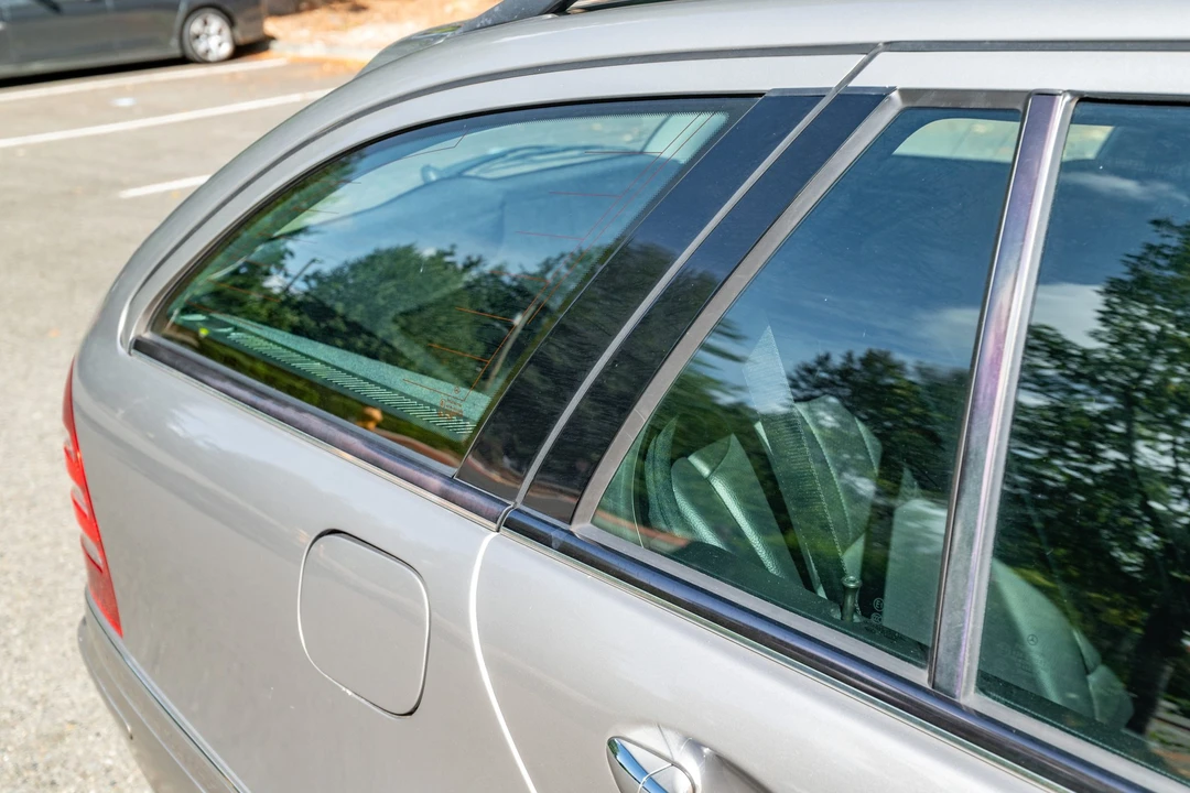 2005 Mercedes-Benz W203 C-Class - Image 26 of 31