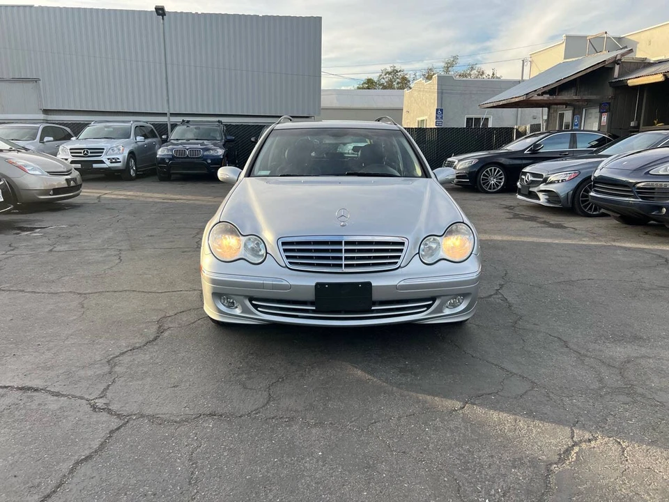 2005 Mercedes-Benz W203 C-Class - Image 2 of 17