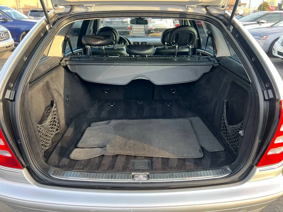 2005 Mercedes-Benz W203 C-Class - Image 14 of 17