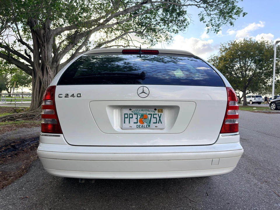 2005 Mercedes-Benz W203 C-Class - Image 18 of 31