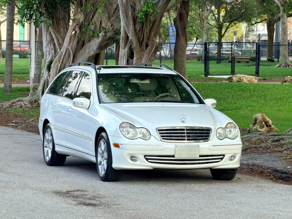 2005 Mercedes-Benz W203 C-Class - Image 29 of 31