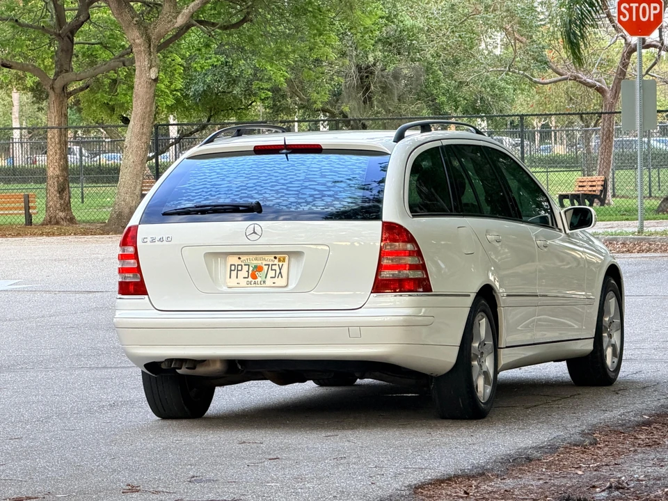 2005 Mercedes-Benz W203 C-Class - Image 19 of 31