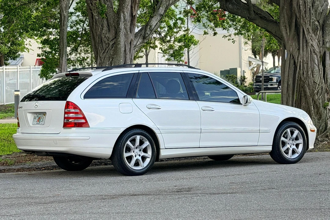 2005 Mercedes-Benz W203 C-Class - Image 4 of 31
