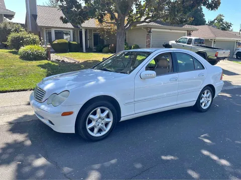 2005 Mercedes-Benz C240