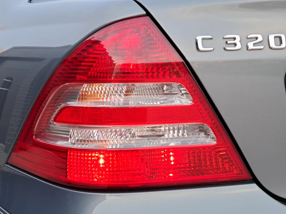 2005 Mercedes-Benz W203 C-Class - Image 19 of 31