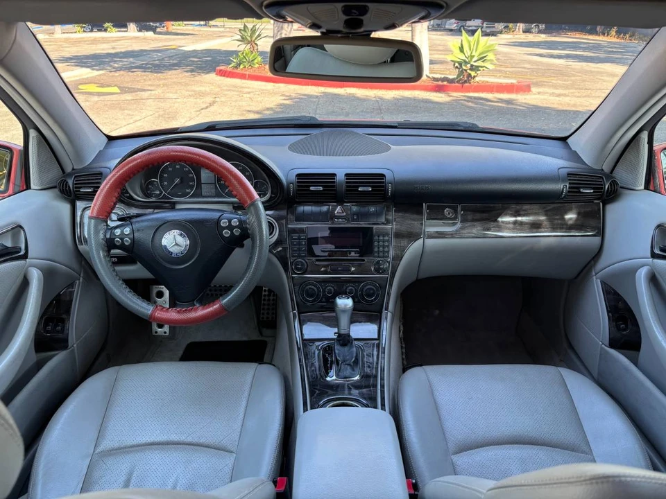 2005 Mercedes-Benz W203 C-Class - Image 12 of 24