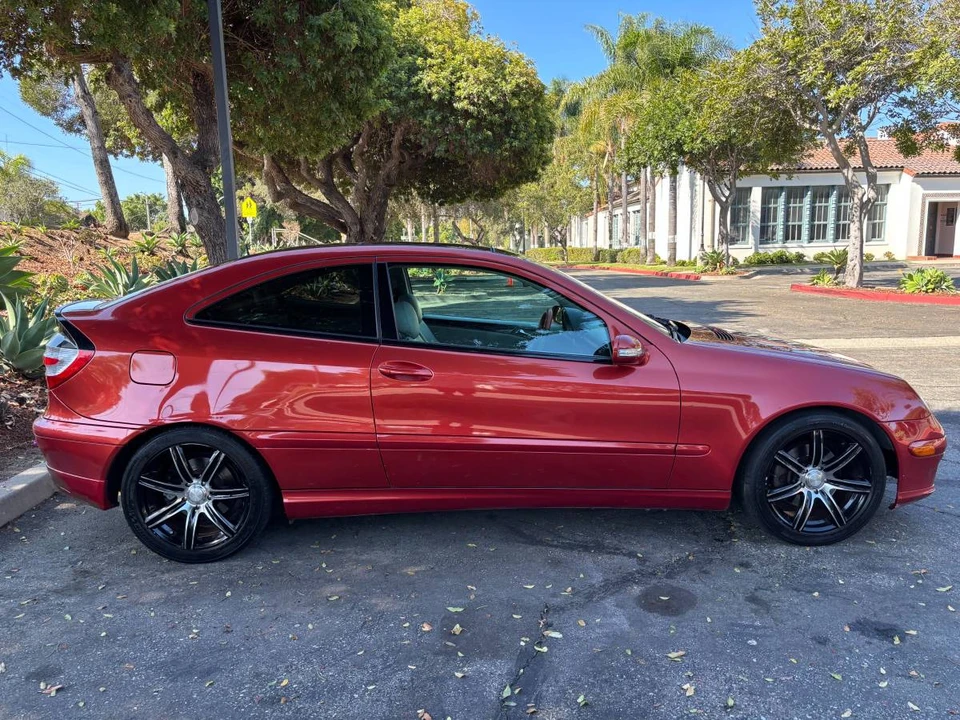 2005 Mercedes-Benz W203 C-Class - Image 3 of 24