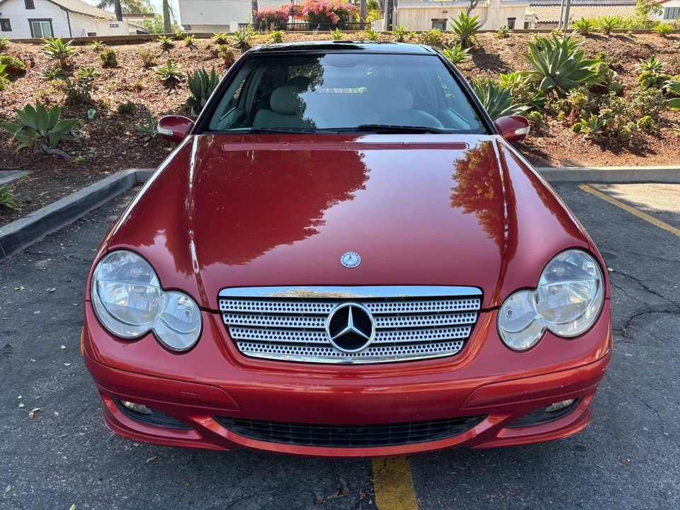 2005 Mercedes-Benz W203 C-Class - Image 2 of 24
