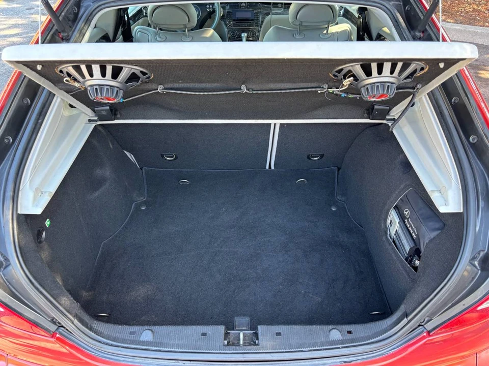 2005 Mercedes-Benz W203 C-Class - Image 16 of 24
