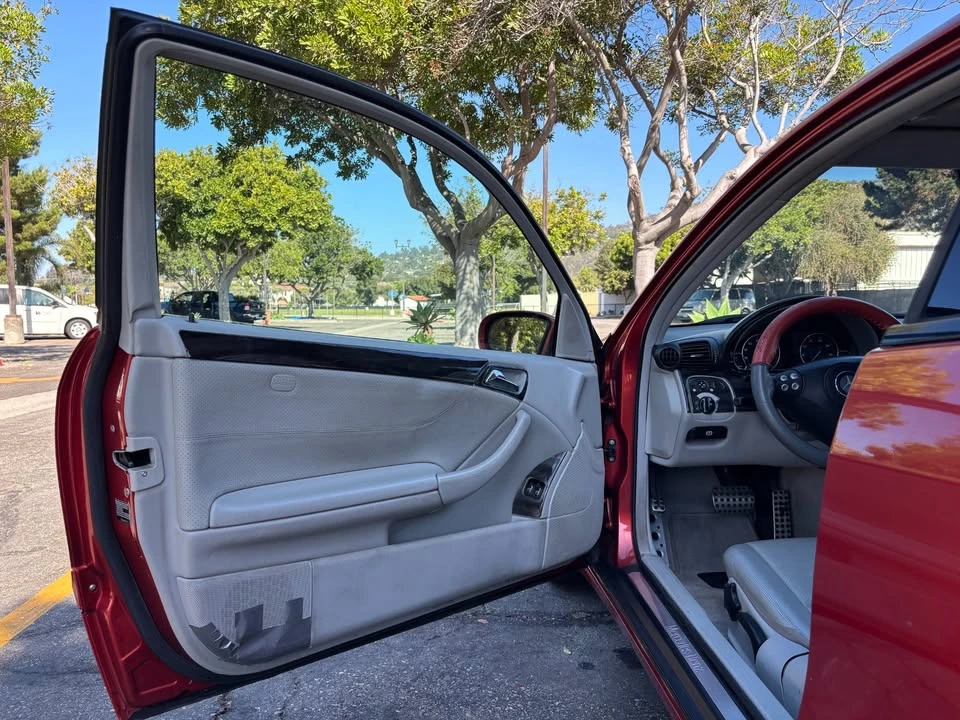 2005 Mercedes-Benz W203 C-Class - Image 13 of 20