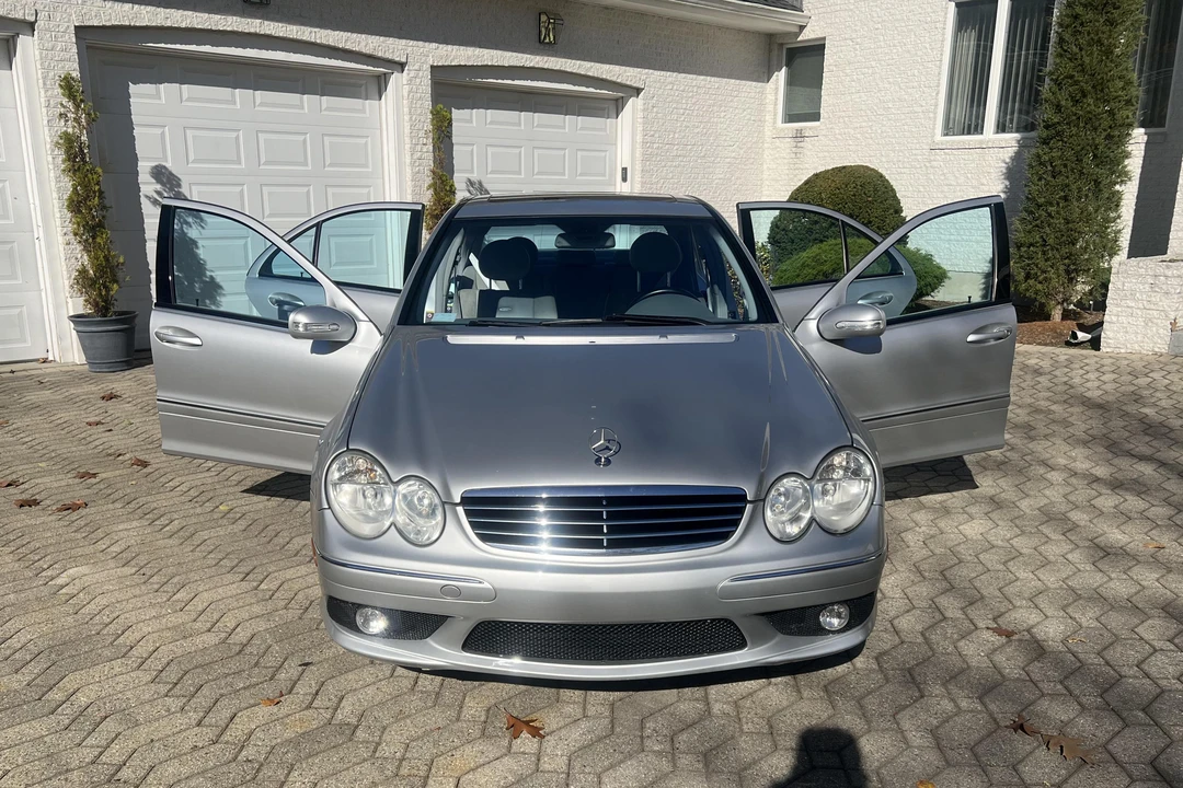 2005 Mercedes-Benz W203 C 55 AMG - Image 6 of 31
