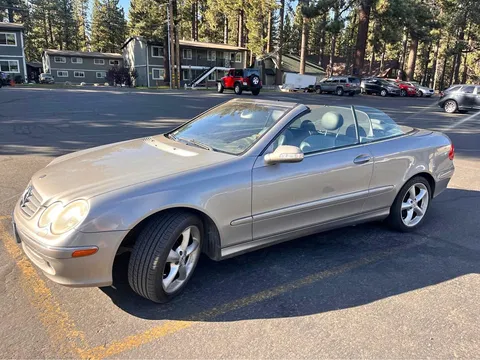 2005 Mercedes-Benz CLK-Class CLK 320 Cabriolet 2D