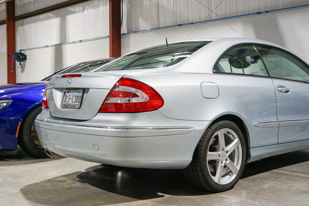 2005 Mercedes-Benz C209/A209 CLK-Class - Image 8 of 21