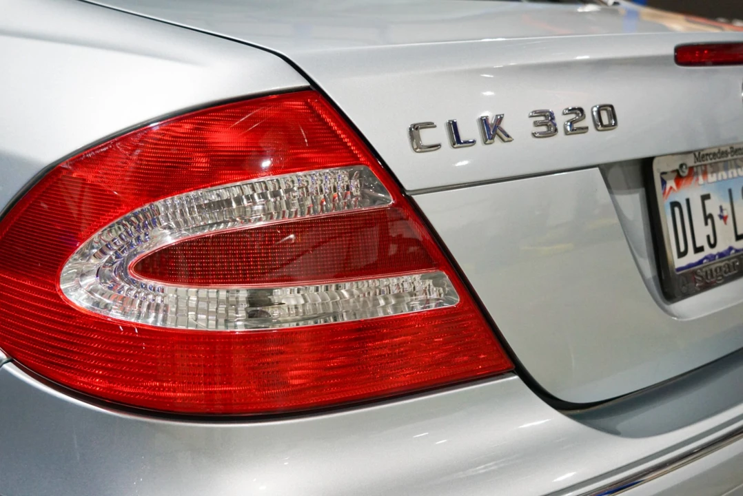 2005 Mercedes-Benz C209/A209 CLK-Class - Image 16 of 21