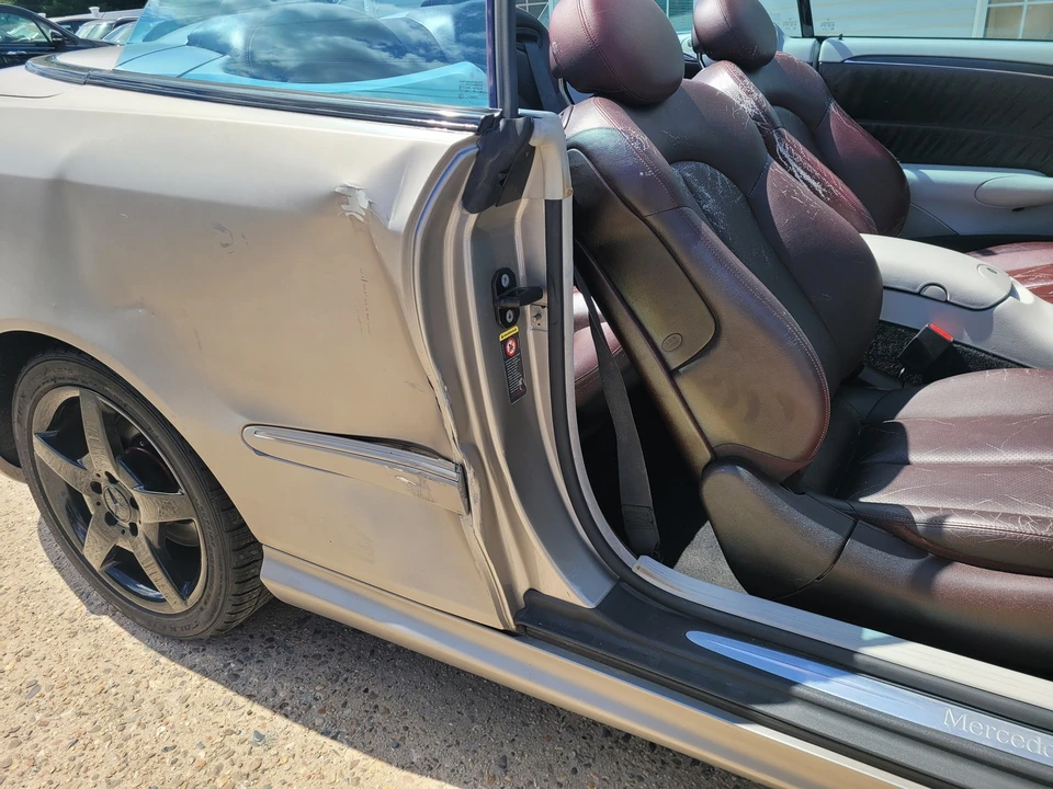 2005 Mercedes-Benz C209/A209 CLK-Class - Image 14 of 31