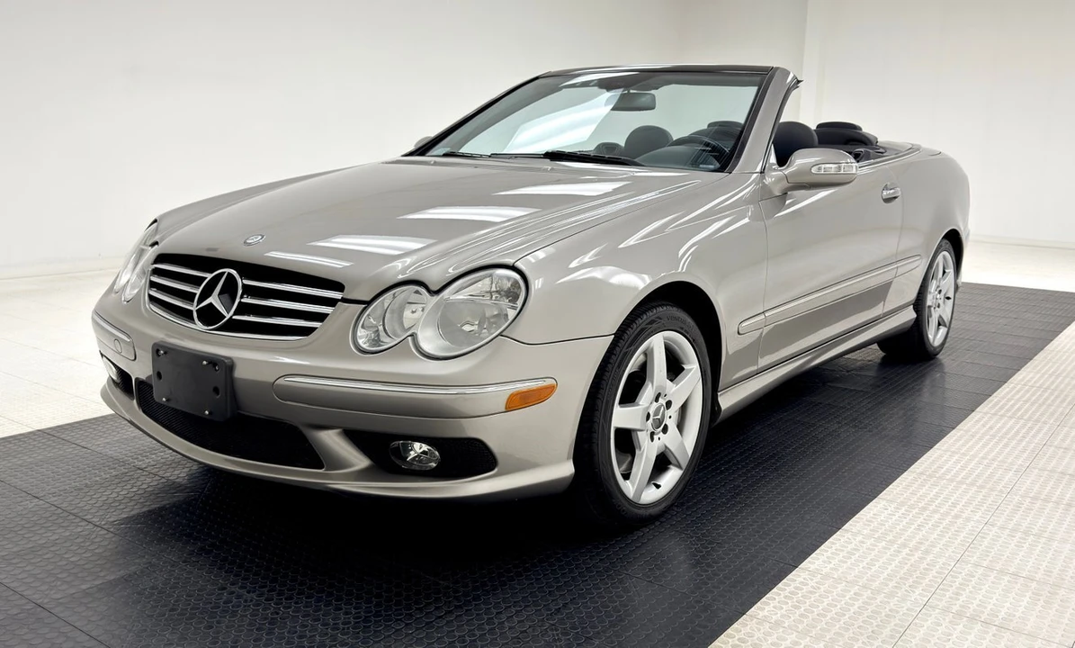 2005 Mercedes-Benz C209/A209 CLK-Class - Image 2 of 12