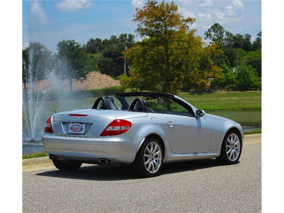 2005 Mercedes-Benz C209/A209 CLK-Class - Image 2 of 10