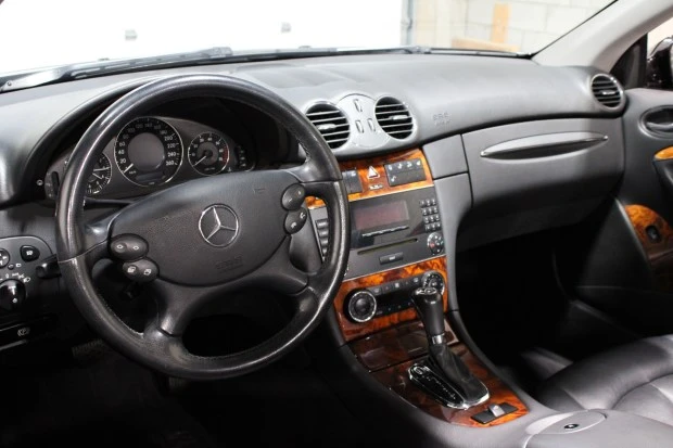 2005 Mercedes-Benz C209/A209 CLK-Class - Image 5 of 7