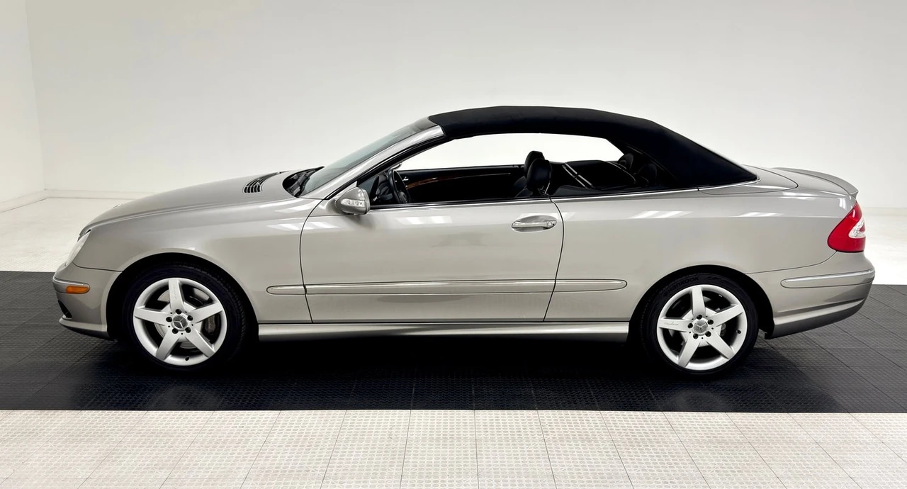 2005 Mercedes-Benz - Image 3 of 31