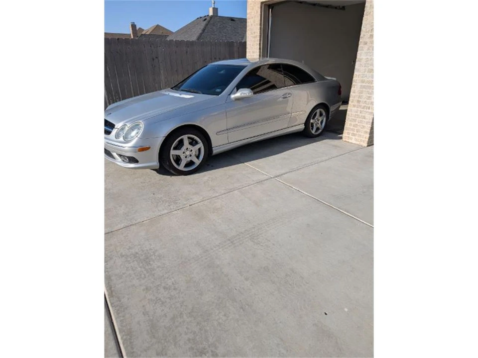 2005 Mercedes-Benz C209/A209 CLK-Class - Image 2 of 17