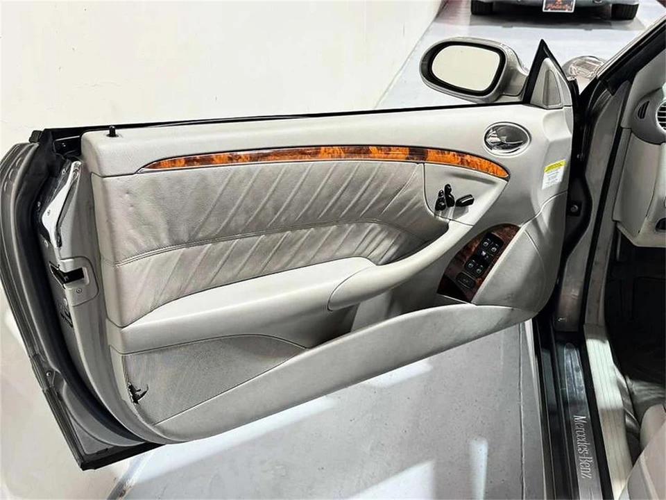 2005 Mercedes-Benz C209/A209 CLK-Class - Image 18 of 31