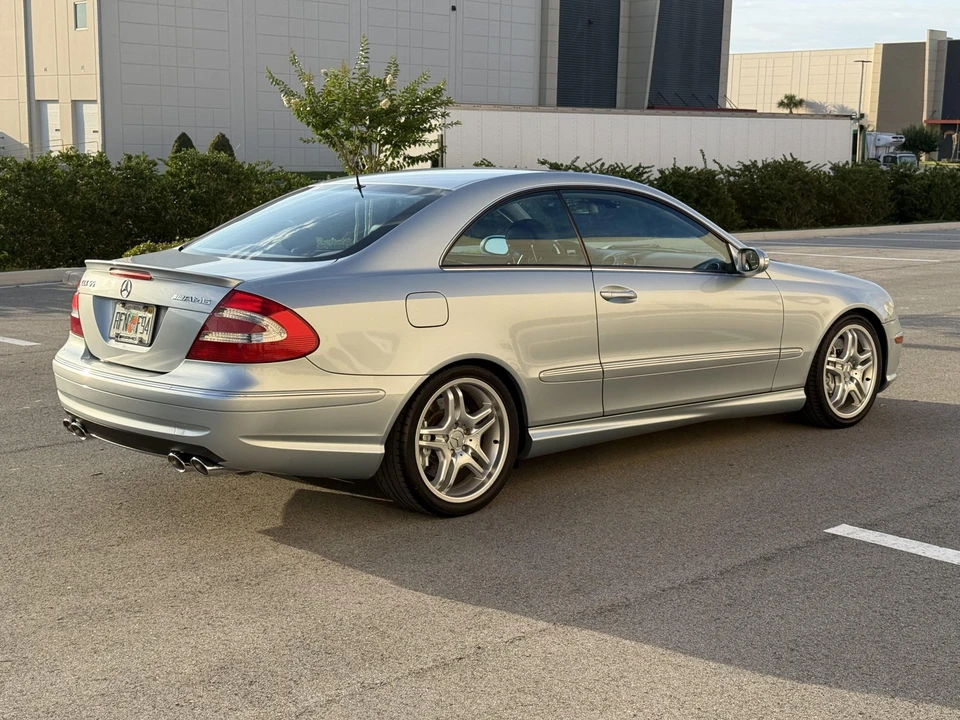 2005 Mercedes-Benz C209/A209 CLK 55 & CLK 63 AMG - Image 24 of 31