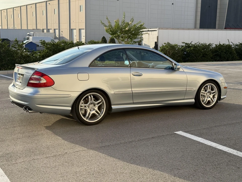 2005 Mercedes-Benz C209/A209 CLK 55 & CLK 63 AMG - Image 25 of 31