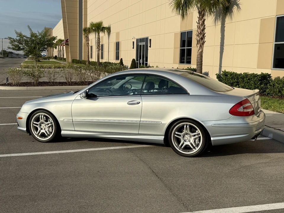2005 Mercedes-Benz C209/A209 CLK 55 & CLK 63 AMG - Image 11 of 31