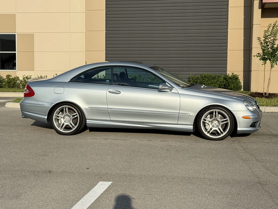 2005 Mercedes-Benz C209/A209 CLK 55 & CLK 63 AMG - Image 28 of 31