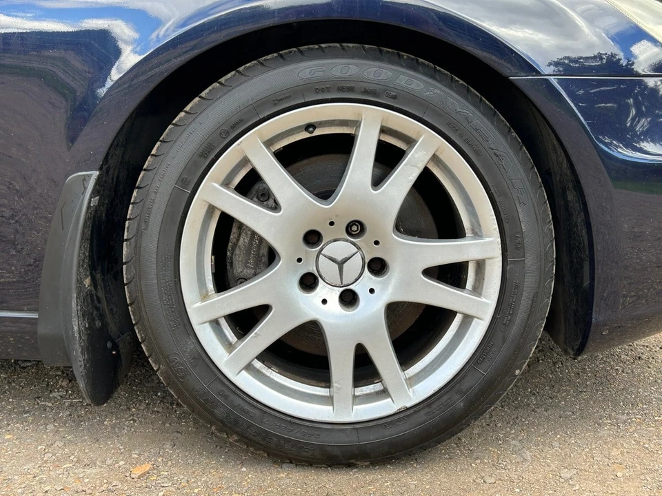 2005 Mercedes-Benz C219 CLS-Class - Image 18 of 30
