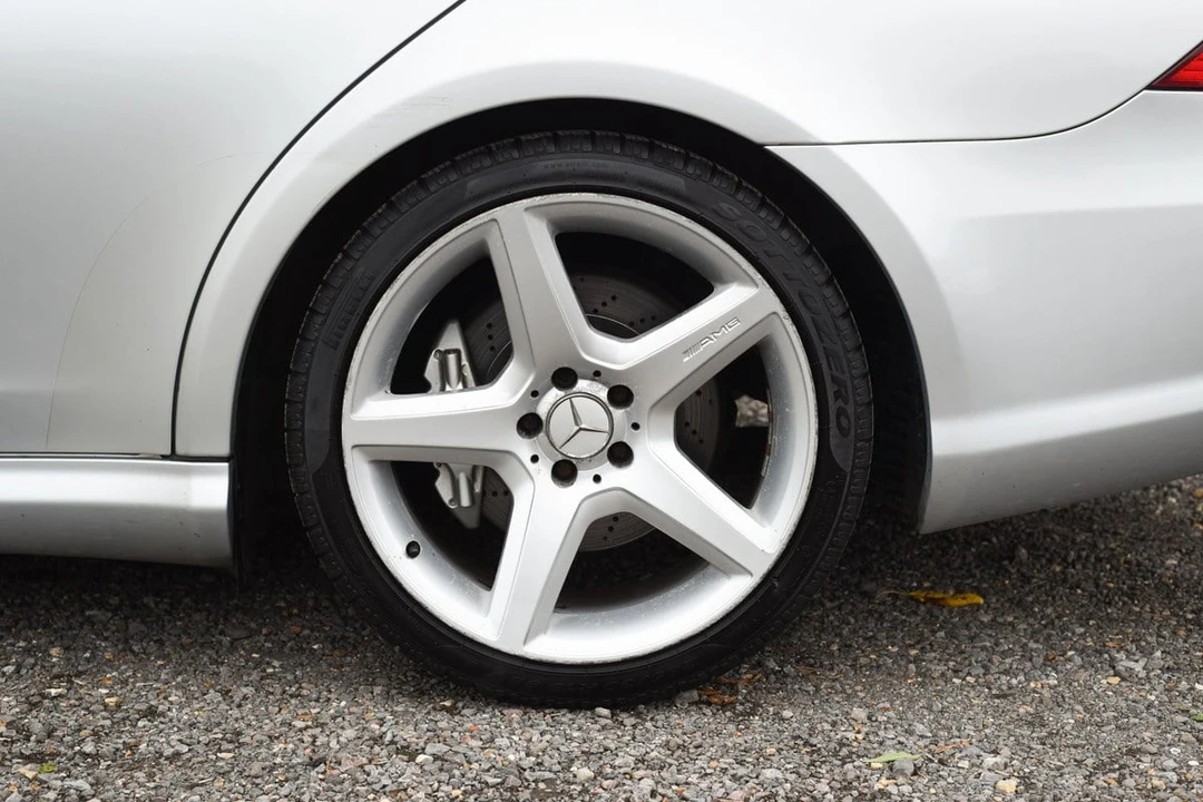 2005 Mercedes-Benz C219 CLS 55 & CLS 63 AMG - Image 25 of 30