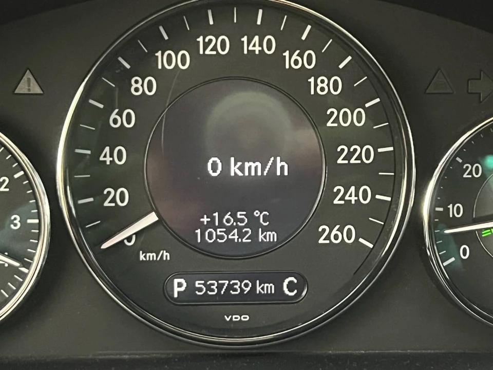 2005 Mercedes-Benz C219 CLS-Class - Image 11 of 14
