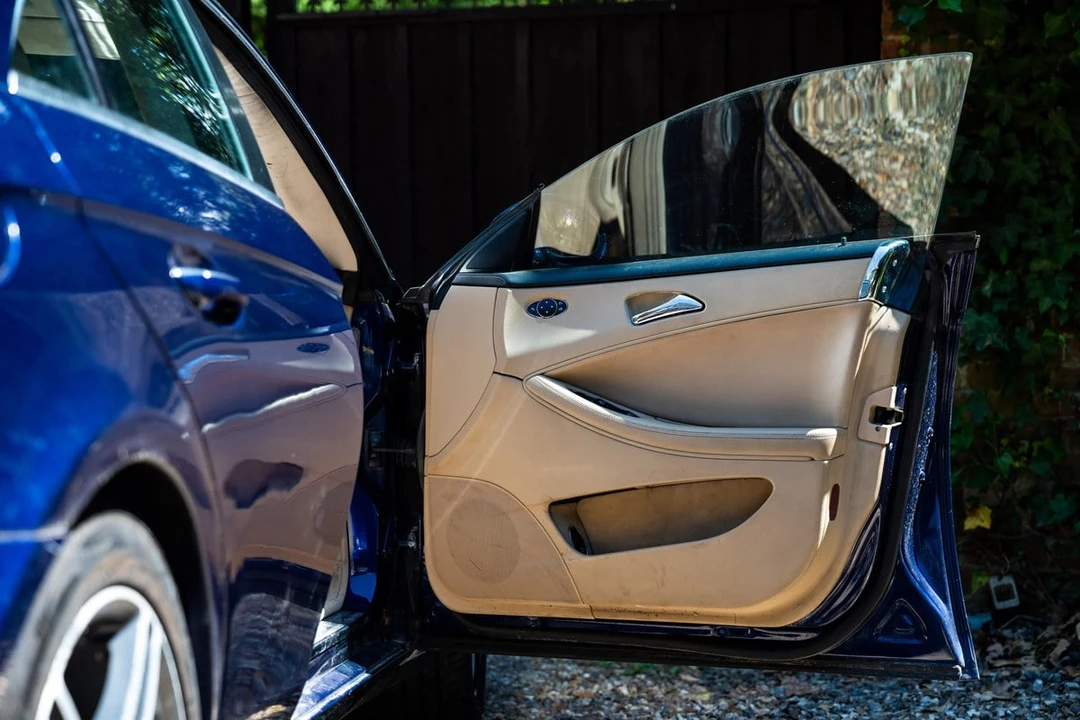 2005 Mercedes-Benz C219 CLS-Class - Image 21 of 30