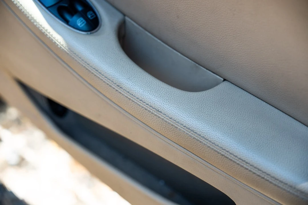 2005 Mercedes-Benz C219 CLS-Class - Image 26 of 30