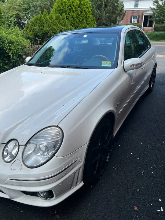 2005 Mercedes-Benz W211 E 55 & E 63 AMG - Image 2 of 7