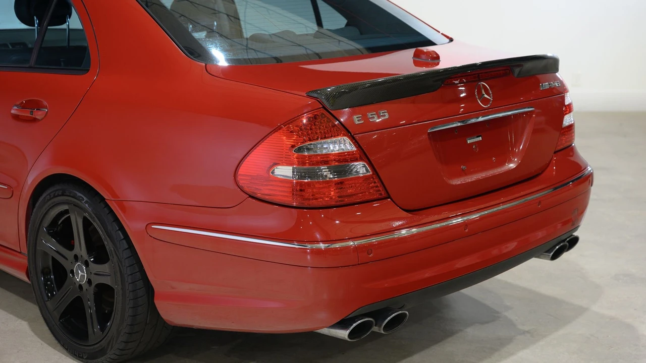 2005 Mercedes-Benz W211 E 55 & E 63 AMG - Image 16 of 31